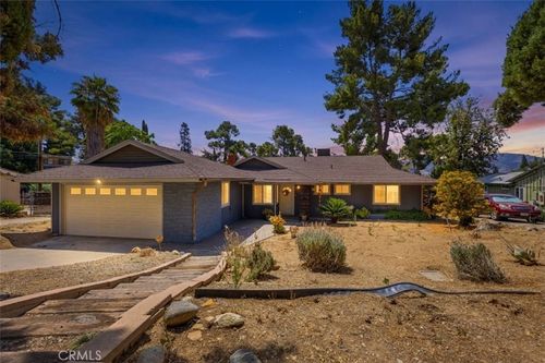 96 W Repplier Rd, Banning, CA, 92220 | Card Image