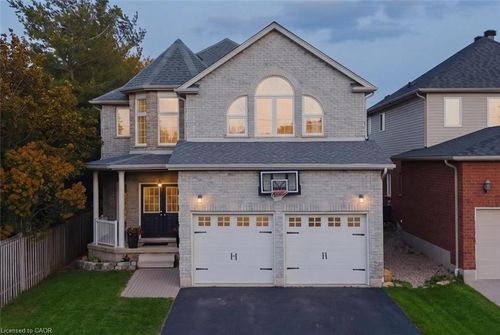 606 Doon South Drive, Kitchener, ON, N2P2X4 | Card Image