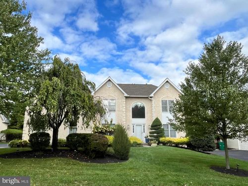 117 Spyglass Dr, BLUE BELL, PA, 19422-3222 | Card Image