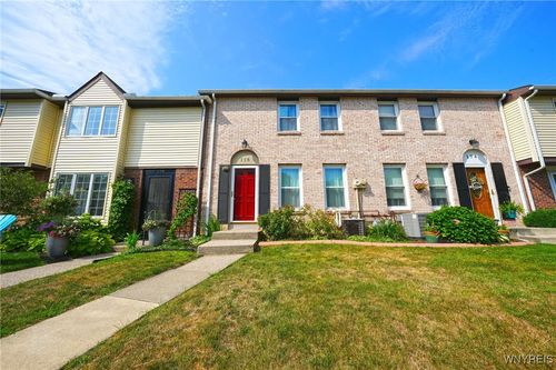 176 Stepping Stone Ln, Orchard Park, NY, 14127-4107 | Card Image