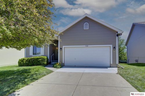 4965 S 190th Ave, Omaha, NE, 68135-3560 | Card Image