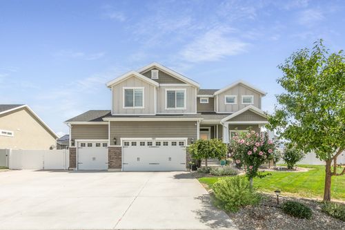 585 S 2200 W, Layton, UT, 84041-7321 | Card Image