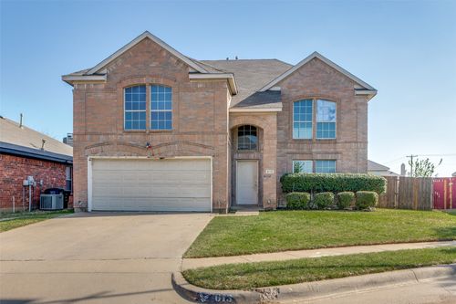 613 Prairie Gulch Dr, Fort Worth, TX, 76140-6513 | Card Image
