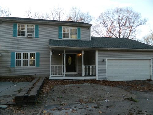 19 Hilton Dr, Johnston, RI, 02919-3219 | Card Image