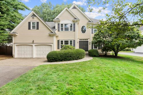 102 W Morgan Ave, Fairfield, CT, 06824-6003 | Card Image