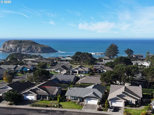 17186 S Passley Rd, Brookings, OR, 97415 | Card Image