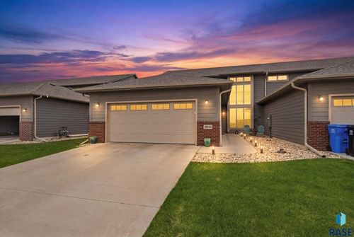 3810 E Bison Trl Trail, Sioux Falls, SD, 57108 | Card Image