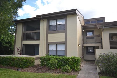 226 Woodlake Wynde, OLDSMAR, FL, 34677 | Card Image