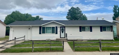363 S Iowa, Guernsey, WY, 82214-5076 | Card Image