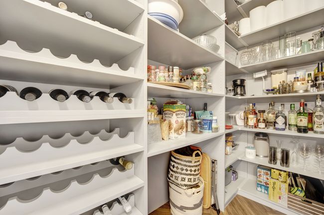 UNIT-337 - 1033 W 14 Th Pl, Condo with 3 bedrooms, 2 bathrooms and 1 parking in Chicago IL | Image 23