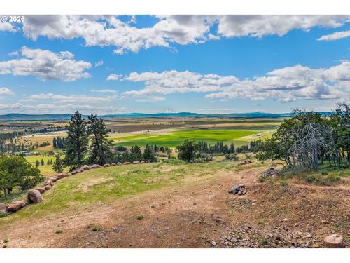 125 Eagle Dr, Goldendale, WA, 98620-3320 | Card Image