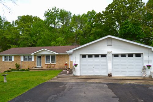 185 Benco Hills Dr, Camden, TN, 38320-6777 | Card Image