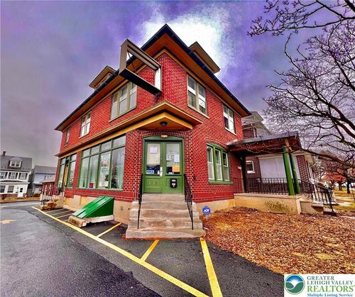 b-161 W Berwick St, Easton, PA, 18042-6631 | Card Image