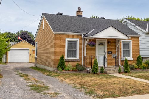 457 Nelson St, Kingston, ON, K7K4N4 | Card Image