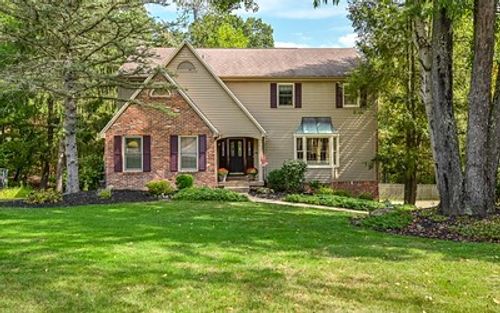2551 Longmount Dr, Wexford, PA, 15090-7972 | Card Image