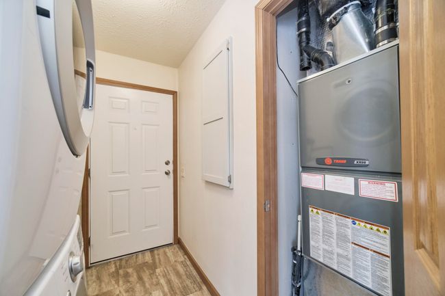 Propane gas forced air furnace | Image 30