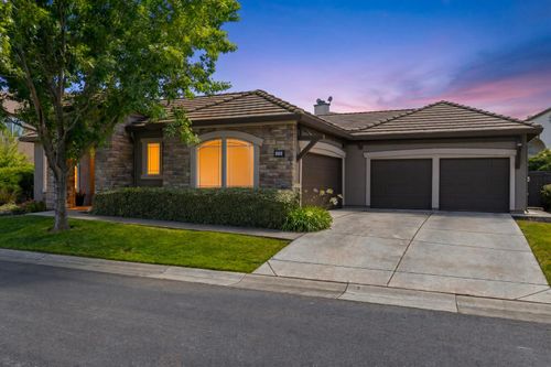 751 Hawkcrest Cir, Sacramento, CA, 95835-2010 | Card Image