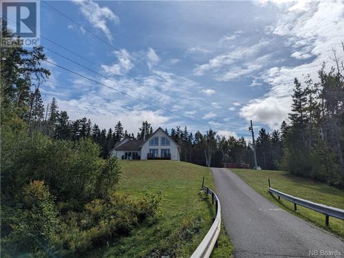 1050 Ch Riviere A La Truite, Rivière-À-La-Truite, NB, E1X2N1 | Card Image