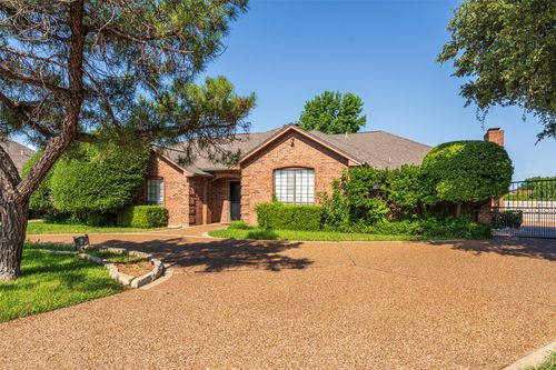 7454 Queensbury Cir, Fort Worth, TX, 76133-7046 | Card Image