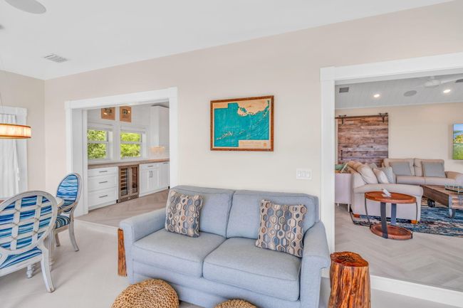 Sunroom | Image 17