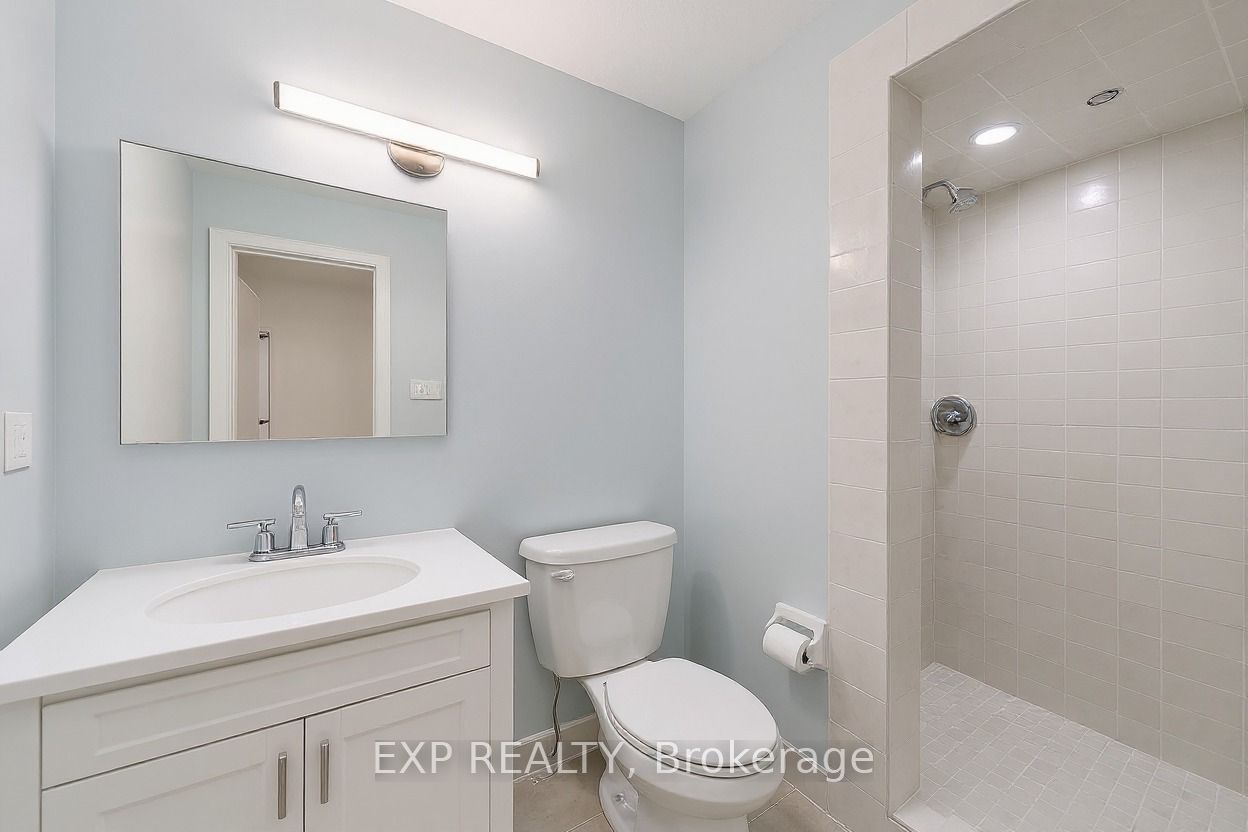 Residential Lease in Vaughan 4
