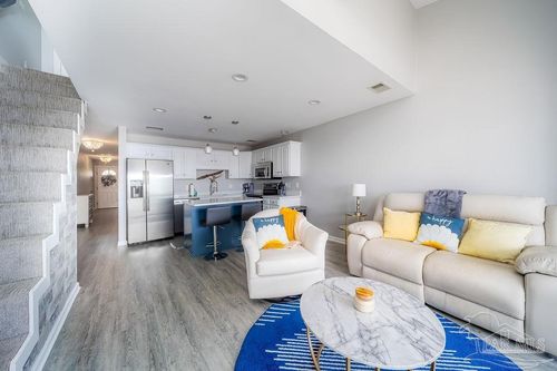 apt-c-5539 Soundside Dr, Gulf Breeze, FL, 32563-9528 | Card Image