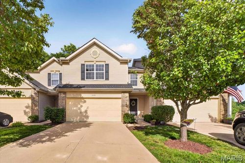 5545 Wavecrest Circle, St Charles, MO, 63304 | Card Image