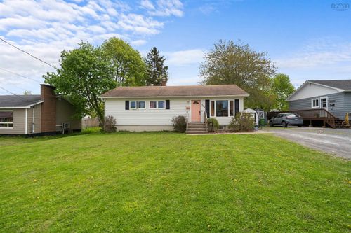 204 Cameron Ave, New Glasgow, NS, B2H1T2 | Card Image