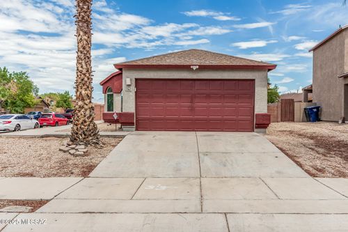 2367 E Calle Lena Verde, Tucson, AZ, 85706-5061 | Card Image
