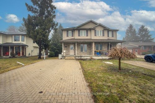 371 Main St W, Palmerston, ON, N0G2P0 | Card Image