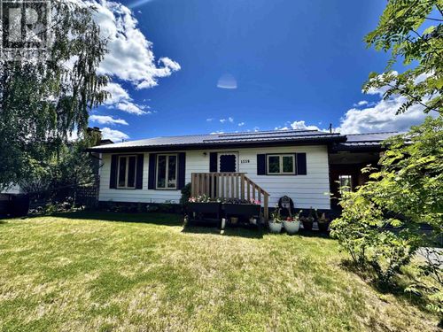 1339 7th Ave, Valemount, BC, V0E1N2 | Card Image