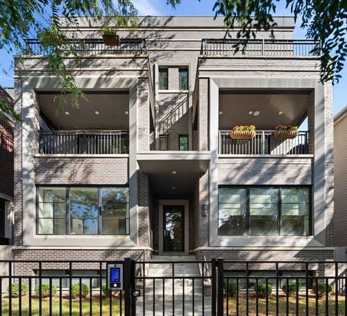 1n-2541 Wayne Ave, CHICAGO, IL, 60614-2126 | Card Image