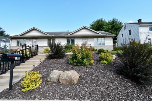 1055 S Main St, Zumbrota, MN, 55992-1615 | Card Image