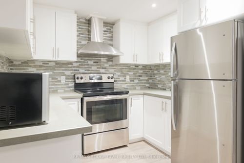 478 Summerpark Cres, Pickering, ON, L1V7A8 | Card Image