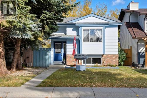 165 Sunvale Cres Se, Calgary, AB, T2X2P8 | Card Image