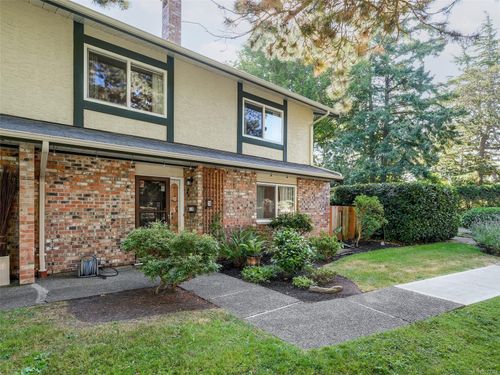 3-949 Pemberton Rd, Victoria, BC, V8V4X9 | Card Image