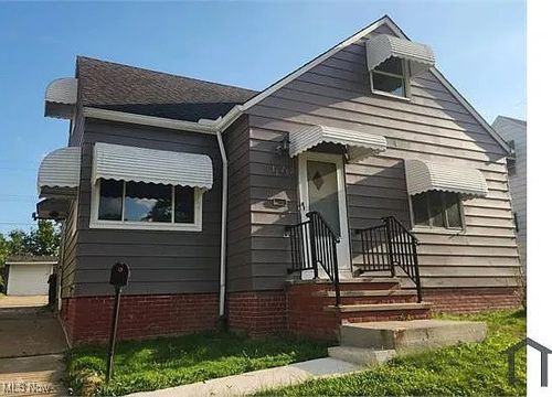 11202 Mountview Ave, Garfield Heights, OH, 44125-3143 | Card Image