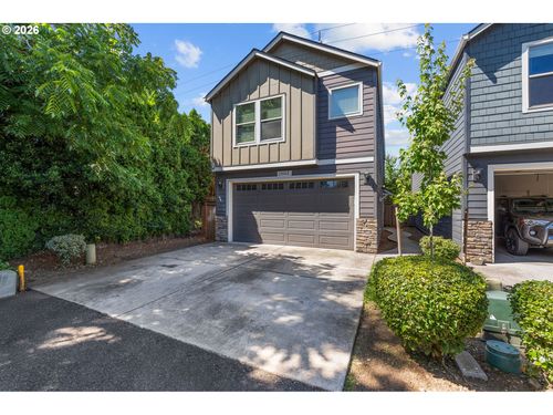 13002 Ne 28th Way, Vancouver, WA, 98684-6437 | Card Image