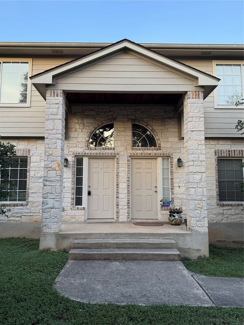 b-9 Deerfield Dr, Wimberley, TX, 78676-2720 | Card Image