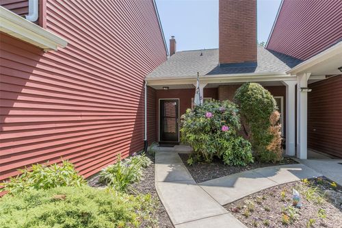 15 Candlestick Ct, Warwick, NY, 10990-4202 | Card Image