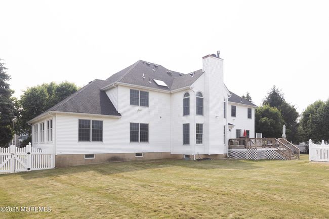 10 English Path, House other with 5 bedrooms, 3 bathrooms and null parking in Freehold NJ | Image 85