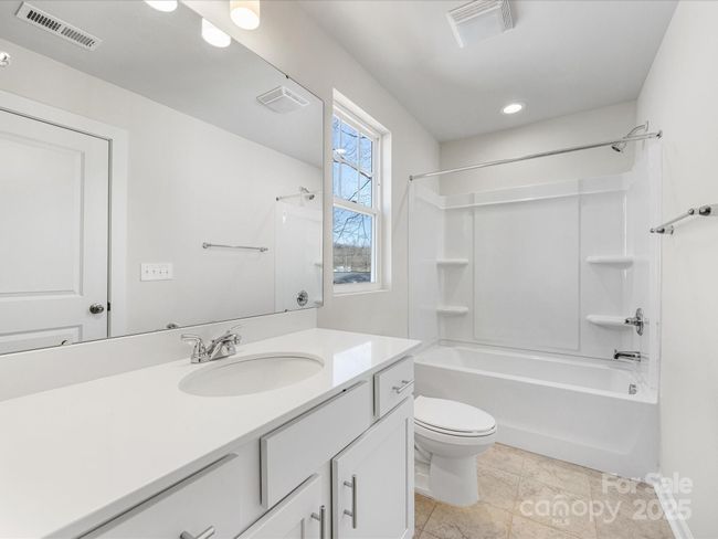 3215 Isenhour St, Townhouse with 3 bedrooms, 3 bathrooms and null parking in Charlotte NC | Image 33