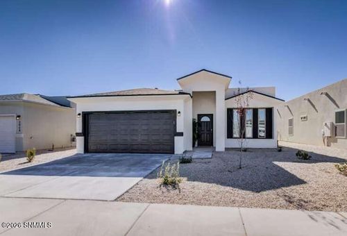 3842 Caspian Rd, Las Cruces, NM, 88012-8021 | Card Image