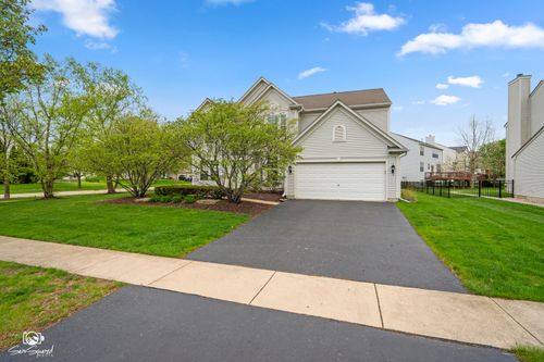1 Firethorn Ct, Bolingbrook, IL, 60490-2003 | Card Image