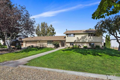 315 E Pat Lane, Caldwell, ID, 83607-9013 | Card Image