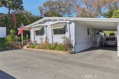 9 - Beach Boulevard, Home with 3 bedrooms, 2 bathrooms and 2 parking in Huntington Beach CA | Image 1