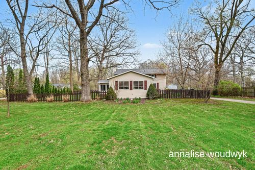 5728 Ethelwin Ave, Belmont, MI, 49306-9755 | Card Image