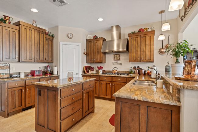 Kitchen 3 | Image 20