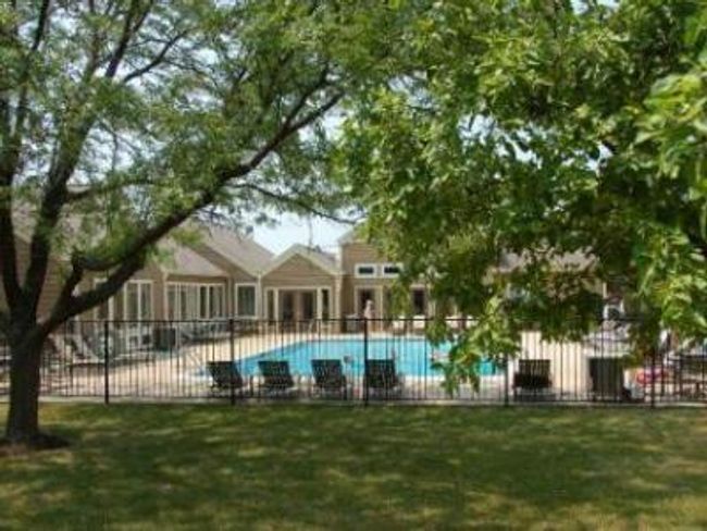 APT-301 - 208 Glengarry Dr, Condo with 2 bedrooms, 2 bathrooms and 2 parking in Bloomingdale IL | Image 18