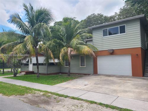 house-258 Sw 1st Ct, Dania Beach, FL, 33004-3912 | Card Image